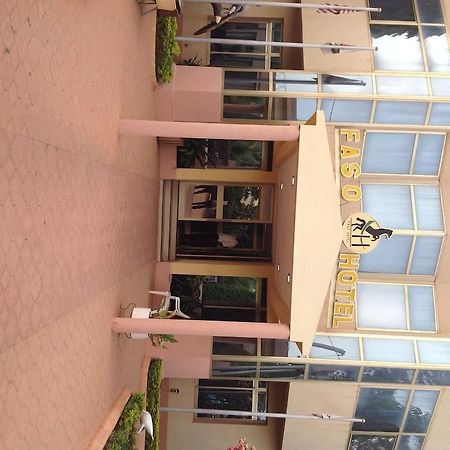Faso Hotel Ouagadougou Kültér fotó