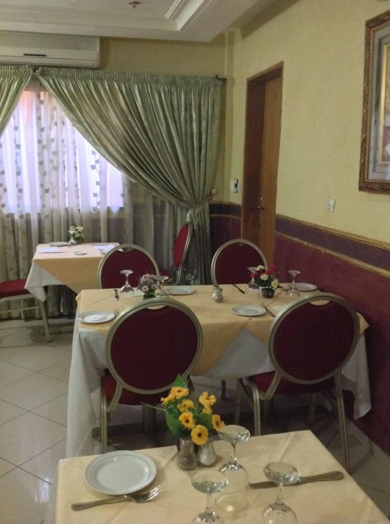 Faso Hotel Ouagadougou Kültér fotó