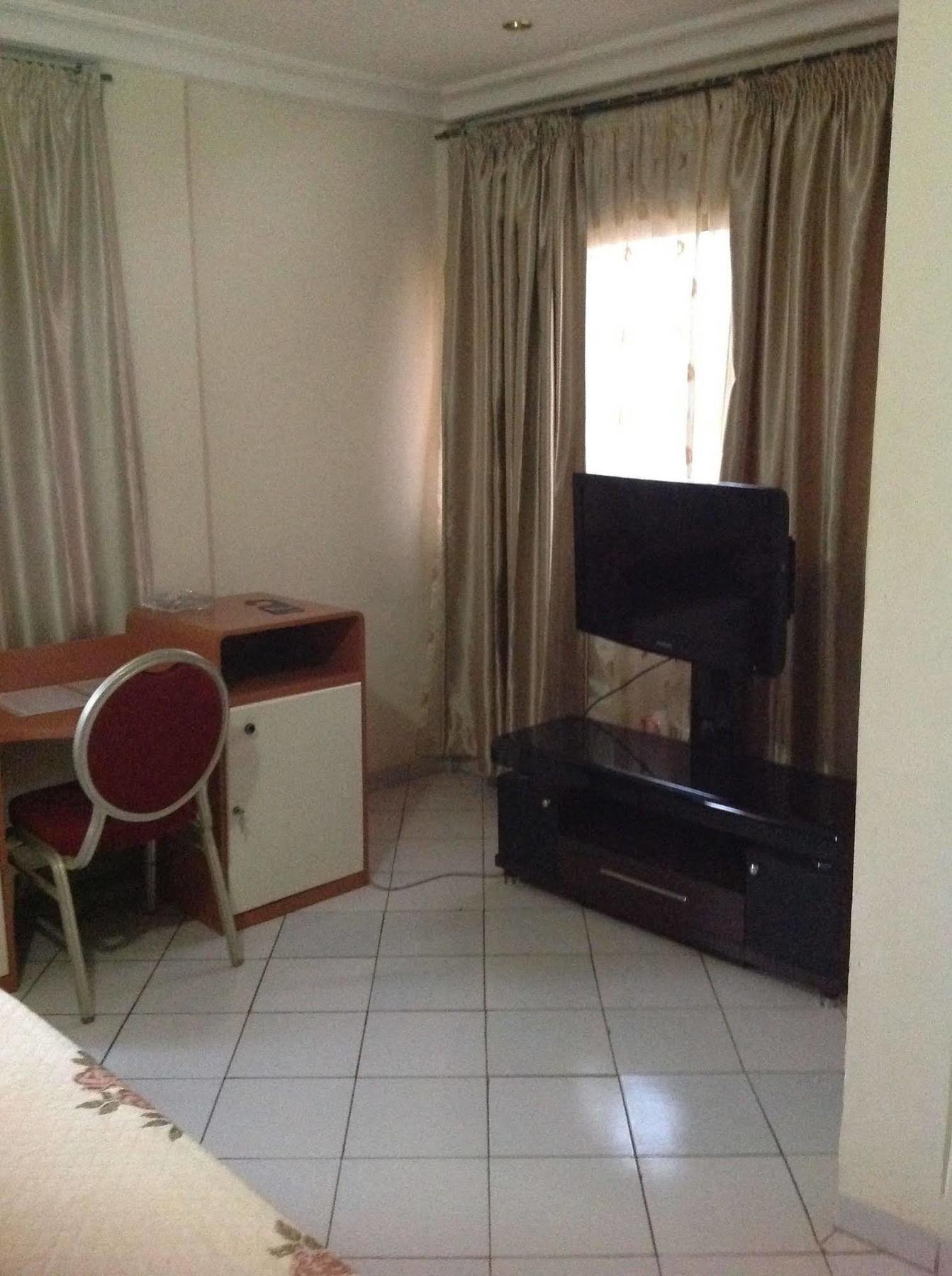 Faso Hotel Ouagadougou Kültér fotó